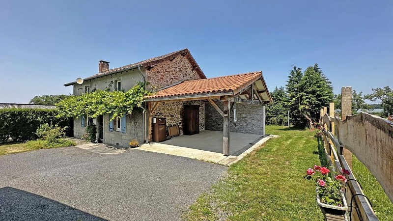 Gîte 'Les Tâches' à Pensol en Haute-Vienne(Nouvelle Aquitaine)_3