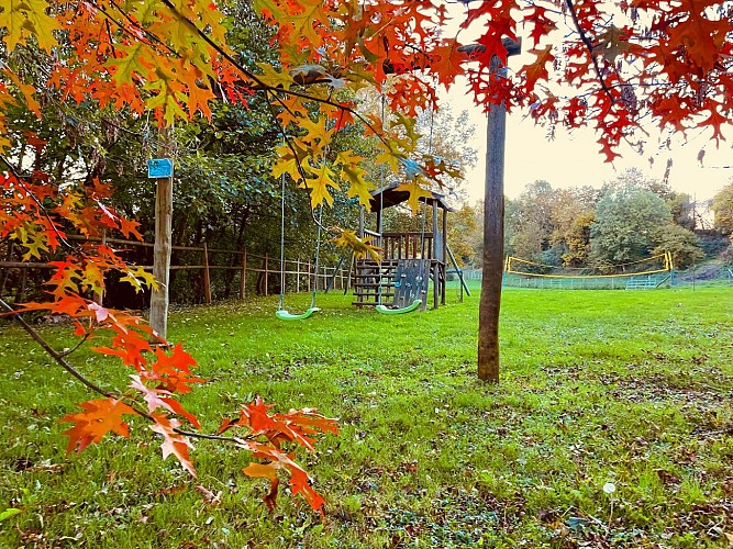 F55EC3CC-6334-4D43-B2FF-7776E792F922