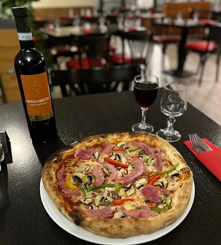 JardinItalien-Beynat_pizza_2