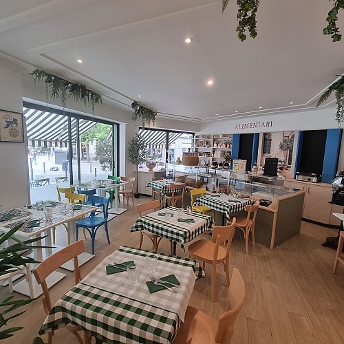 RestaurantlaFamiglia–Salle2_LucasArena