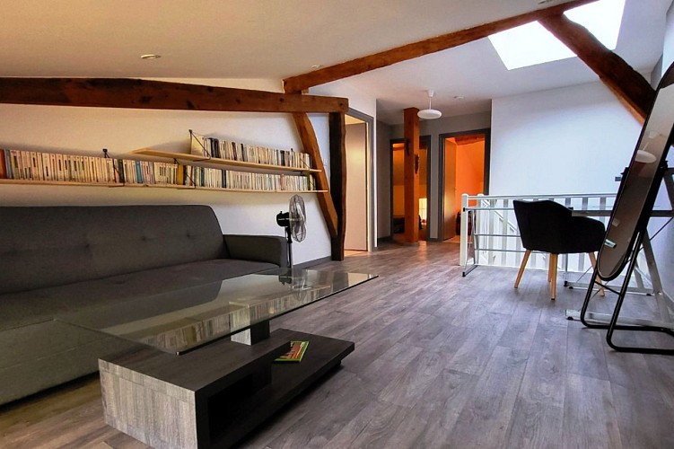 HLOAQU047V50LCYK_AIGUILLON_05