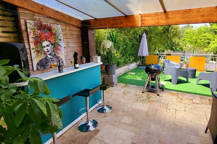 HLOAQU047V50LCYK_AIGUILLON_02