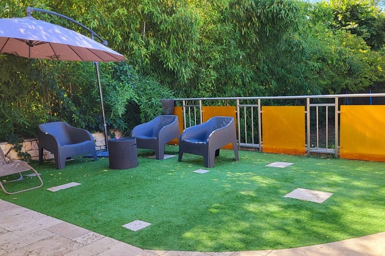 HLOAQU047V50LCYK_AIGUILLON_08