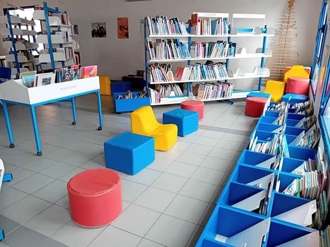 Bibliothèque Monbahus (2)