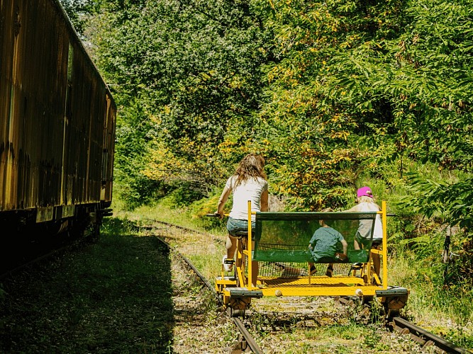 Vélorail - Espace-Hermeline - Bussière-Galant