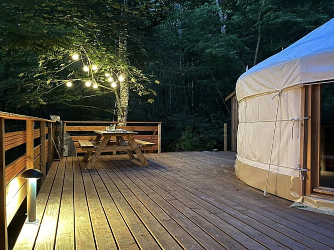 Terrasse_repas_yourte