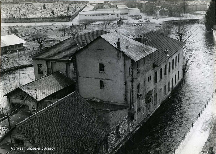 L’île Saint Joseph : Une île industrielle