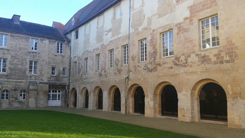 Palais Ducal - Vue Jardin