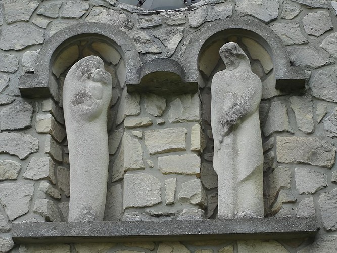 Chapelle-Christ-Roi-detail-facade