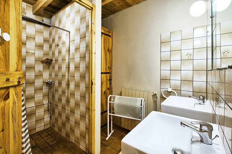 Gujan-Mestras - Mme MAUZE13