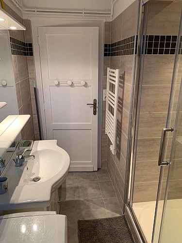 257604780_892262108109947_1598605615880851401_n