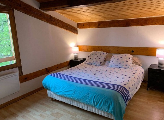 Chambre grand lit