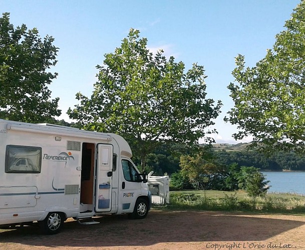 Aire de service et de stationnemement Camping-cars