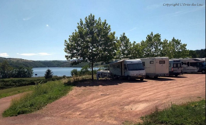 Aire de service et de stationnemement Camping-cars