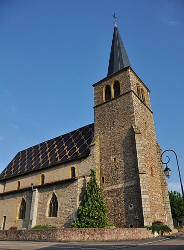 Eglise à Clocher Tour de Saint André d'Apchon
