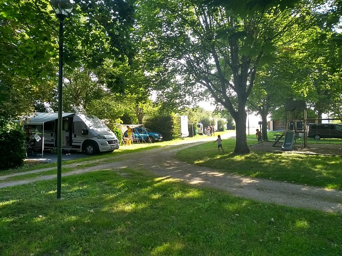 Camping "Le Pontillard"