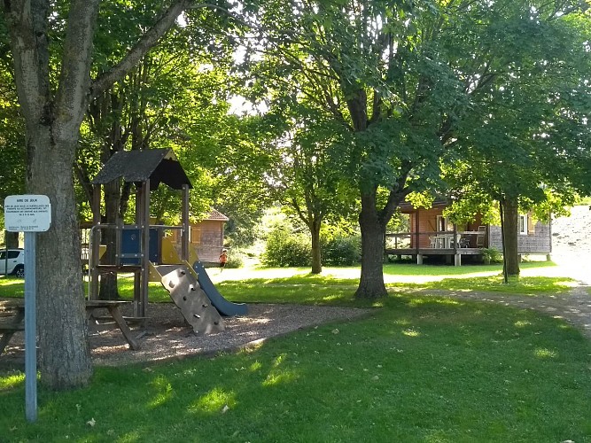 Camping "Le Pontillard"