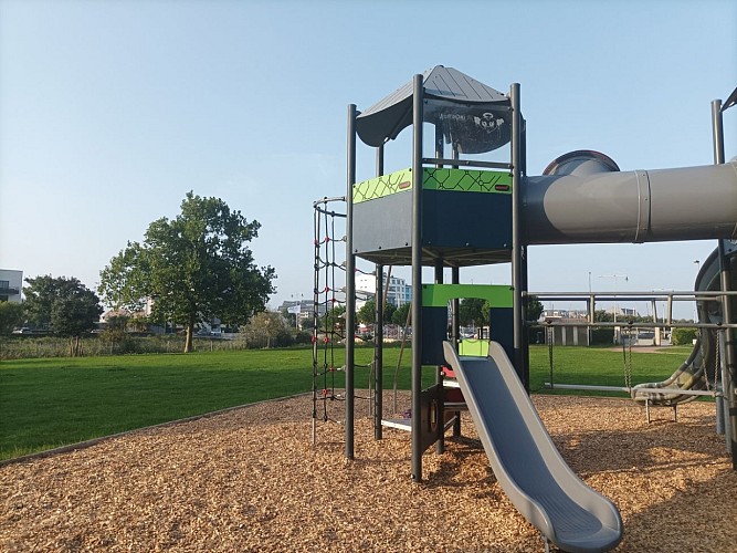 Aire de jeux - Parc du chant des oiseaux