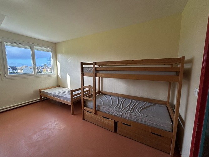 esneques-batiment-principal-chambre-courseulles