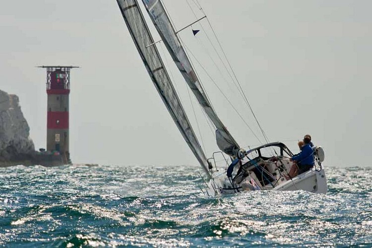 2013_Cherbourg_Aries Location©Fotolia_24916621