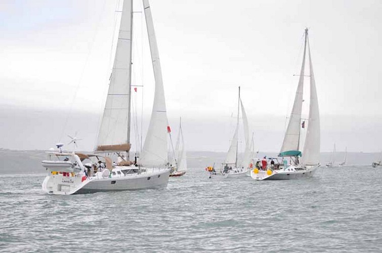 2013_Cherbourg_Aries LocationOVNIs à la FishShips