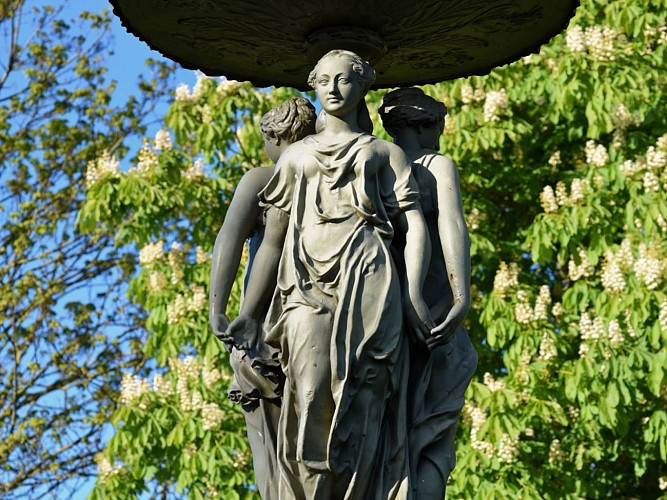 La Fontaine des Trois Grâces