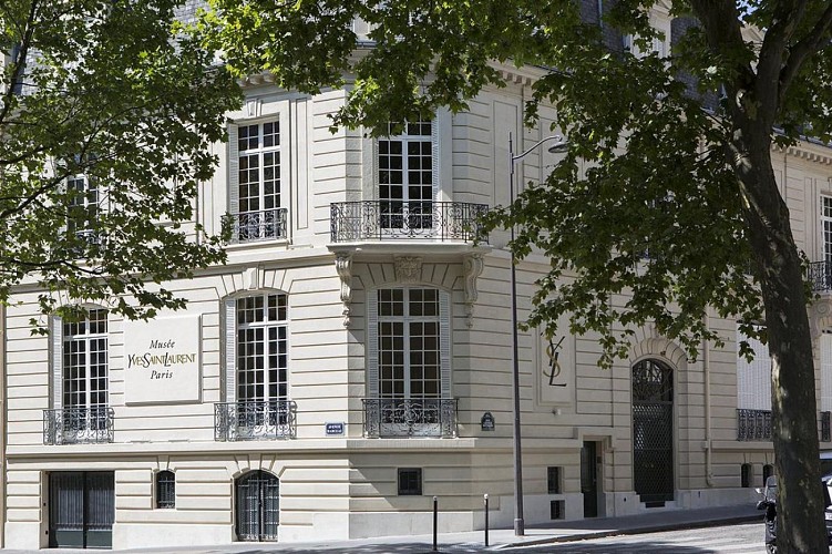 Musée Yves Saint Laurent Paris