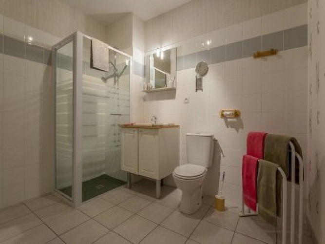 reserve-hotel-1560170294