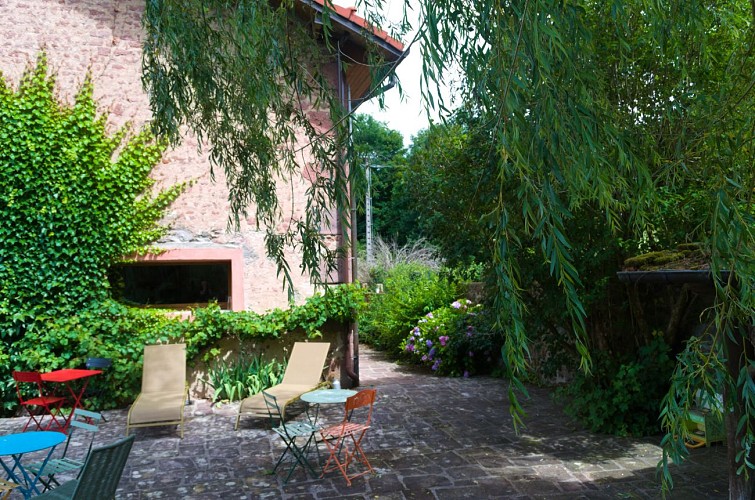 Transat et ruisseau en extérieur (2025).