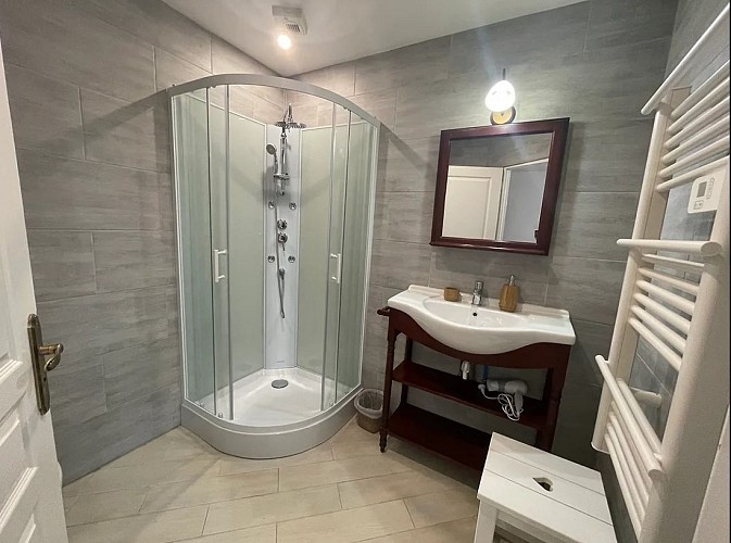 GITE DES ROSIERS AVEC PISCINE PRIVEE 5