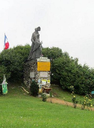 Monument Isabelle Romée, Mère de Jeanne d'Arc