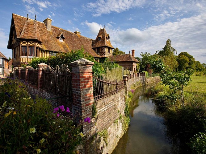 Village sauvegardé de Beuvron en Auge