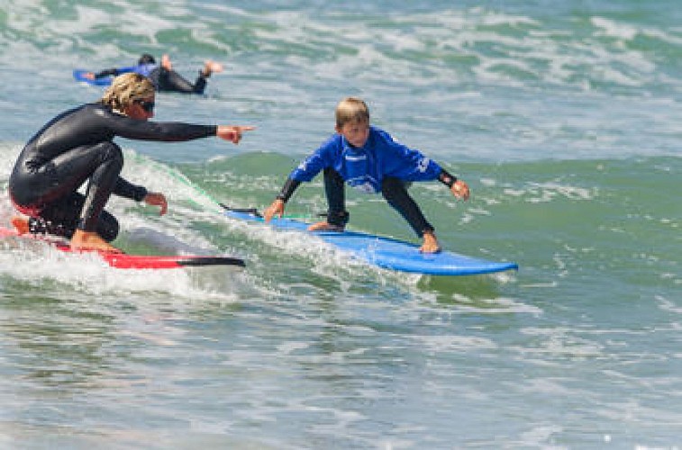 Ecoledesurf he enélu carcans