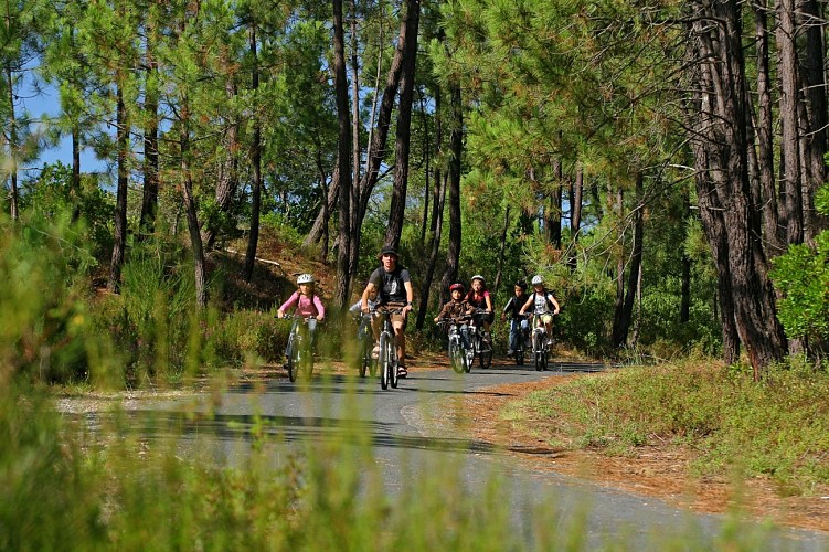 Location de vélos - Bombannes Aventures by UCPA