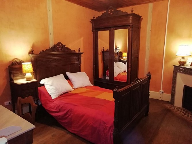 Chambre Petite 2