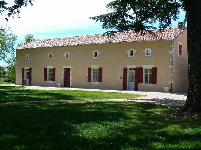 Gîte de groupe Les Cèdres à Blanzay