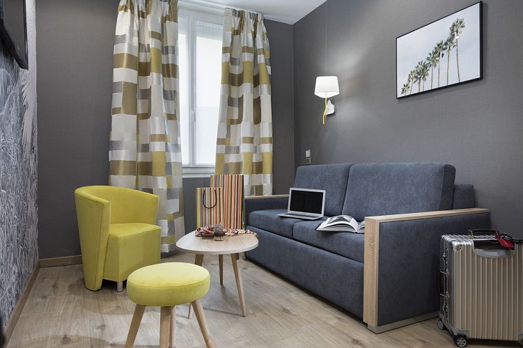 Hôtel Daumesnil-Vincennes***
