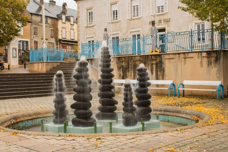 Fontaine-St-Honore-2