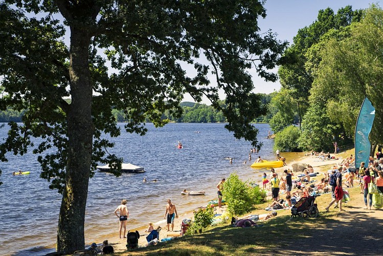 Plage Lac des Settons 5