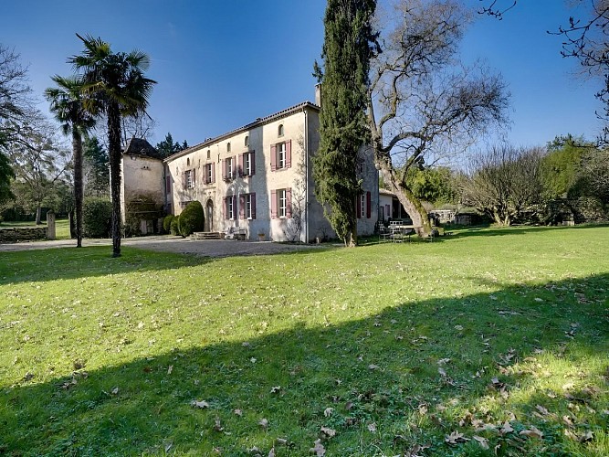 50f4d40f-71ec-41f3-8574-3dcbe6681b08