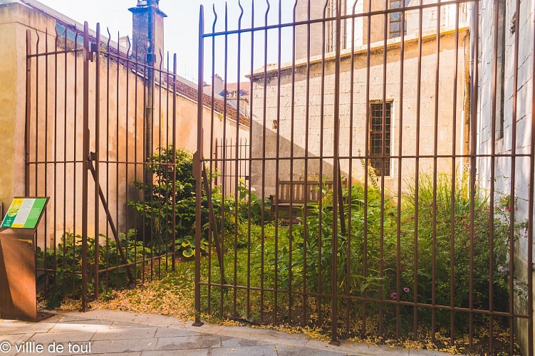 Jardin de la sacristie