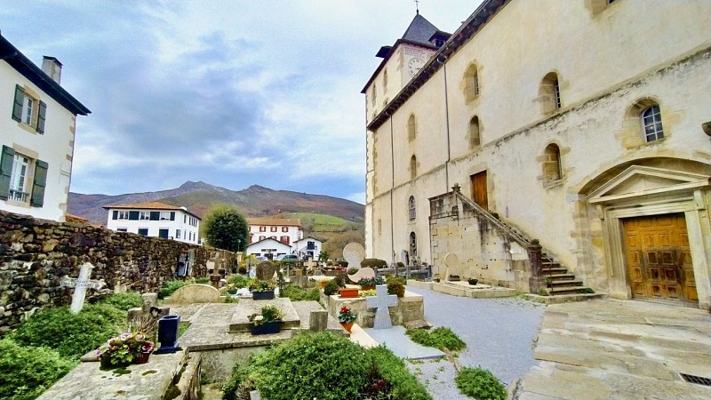 Eglise de Sare