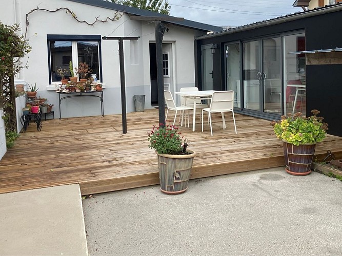 Terrasse bois et rampe d'accès 