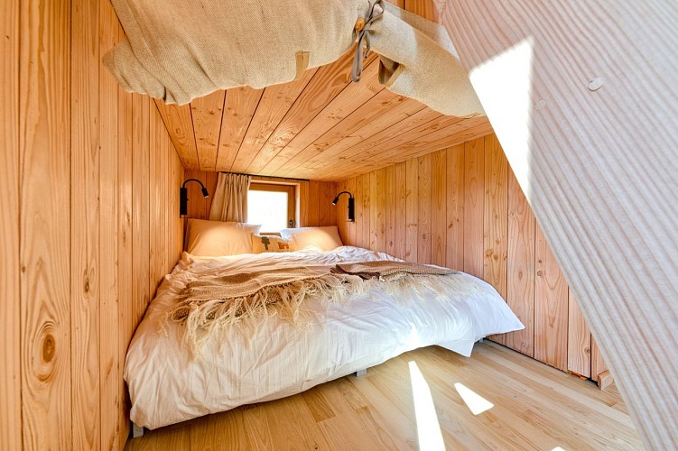 268497_12-ledomainedestroistilleuls-cabanes champetres_2592x1728