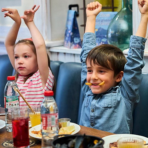 leon-seafood-and-cocktails-enfants