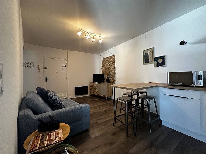 72ae4bad-2b02-405b-b30f-68a7f197646b