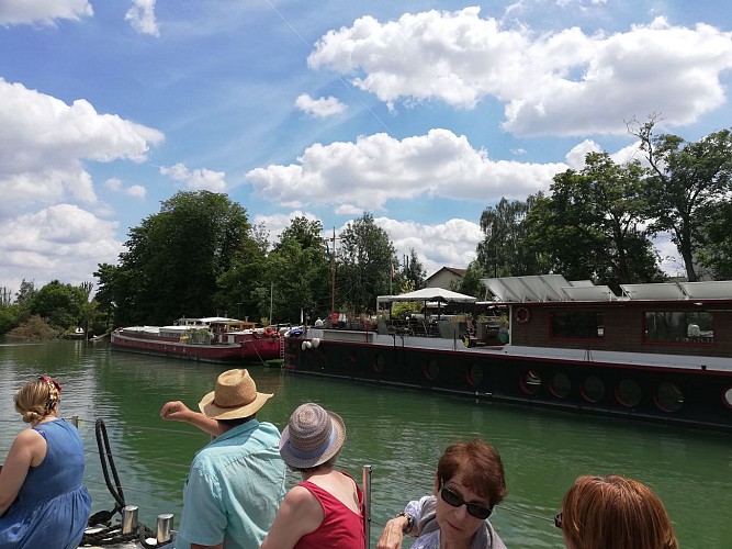 Navette de Neuilly-sur-Marne à Lagny-sur-Marne
