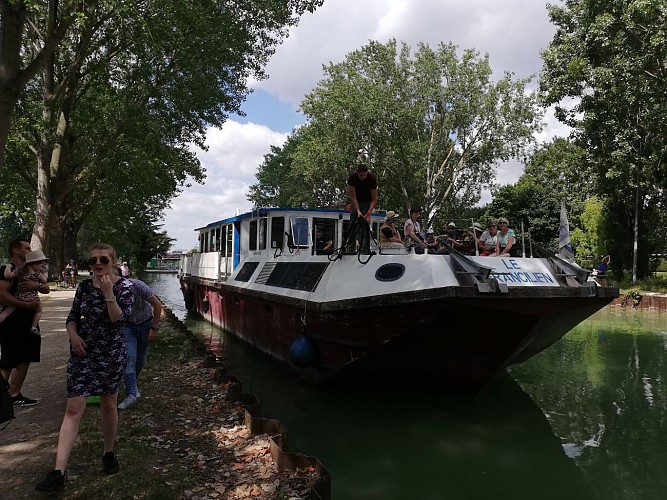 Navette de Neuilly-sur-Marne à Lagny-sur-Marne