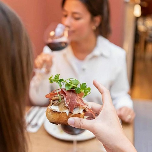 tlali-restaurant-bordeaux-img-1-2-1024x1024