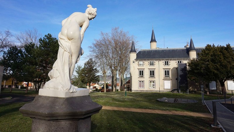 Château-Mairie de Pérignat-lès-Sarliève
